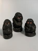 Houten Gorilla beeldjes 13cm, Comme neuf, Enlèvement