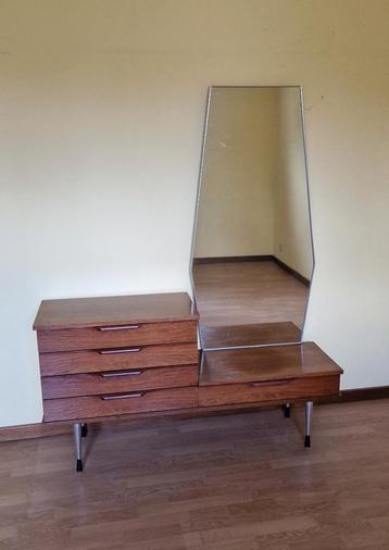 Prachtige vintage kaptafel  beschikbaar voor biedingen