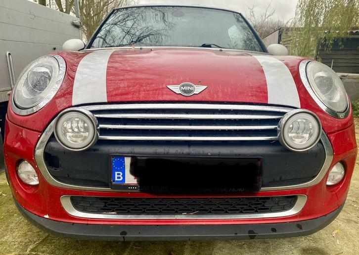 Mini Cooper: rood-wit 2014, Autos, Mini, Particulier, Cooper, Sièges chauffants, Essence, Euro 6, Hatchback, 2 portes, Boîte manuelle