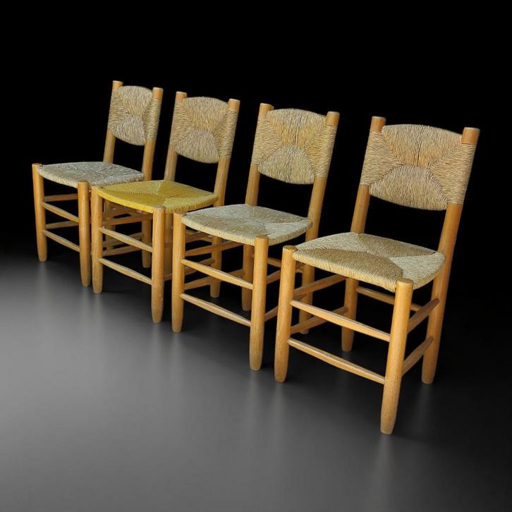 4x charlotte perriand chair model 19 bauche 1950-60s used, Antiek en Kunst, Antiek | Meubels | Stoelen en Sofa's, Ophalen of Verzenden