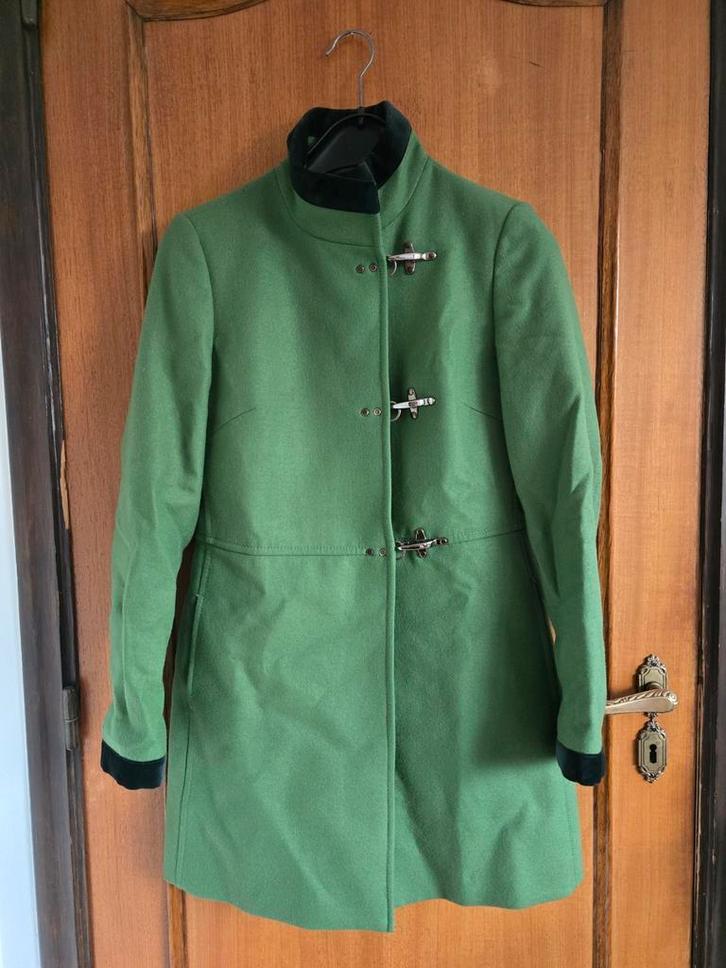 Hele dure merk jas FAY maat M 100%wol bieden mag, Kleding | Dames, Jassen | Winter, Zo goed als nieuw, Maat 38/40 (M), Ophalen of Verzenden