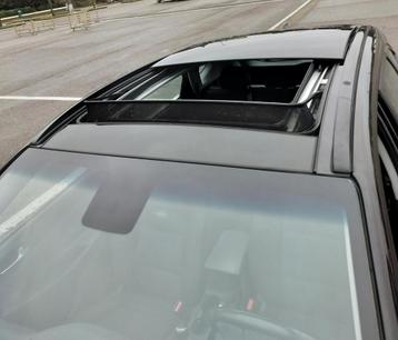 Hyundai Tucson 1,6 HDI met panoramisch dak en trekhaak. beschikbaar voor biedingen