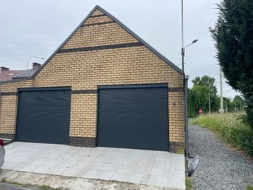 BATIMENT AVEC 2 GARAGES, PIECE DE STOCKAGE ET GRENIER beschikbaar voor biedingen