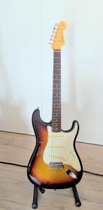 Fender Stratocaster American Vintage II 1961 (AVRI II), Ophalen of Verzenden, Zo goed als nieuw, Solid body, Fender