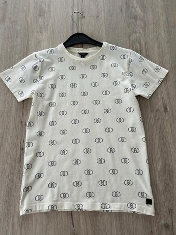 T-shirtje LEVV maat 146 - 152
