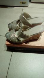 dames slippers maat 39, Enlèvement, Comme neuf, Sandales de bain