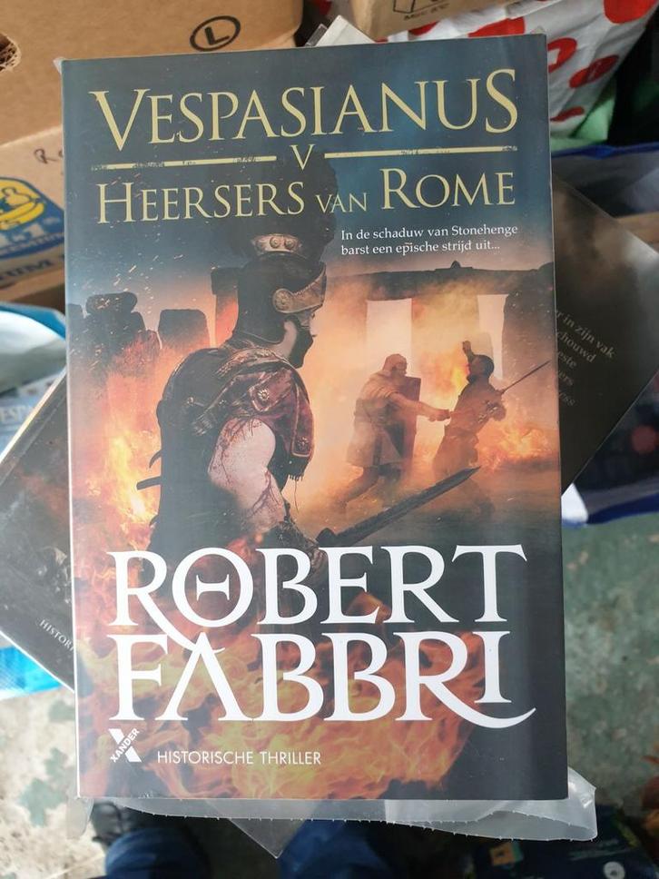 Robert Fabbri - Heersers van Rome. VESPASIANUS V 5, Boeken, Thrillers, Zo goed als nieuw, Ophalen of Verzenden