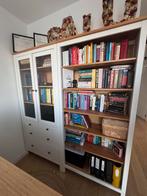 Set: 2x IKEA HEMNES boekenkast + vitrinekast met lades, Ophalen, Zo goed als nieuw, Met lade(s)