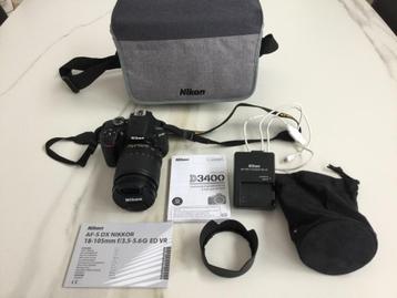 Digitale reflexcamera van Nikon met telelens en tas, Enlèvement, Comme neuf, Reflex miroir, Nikon