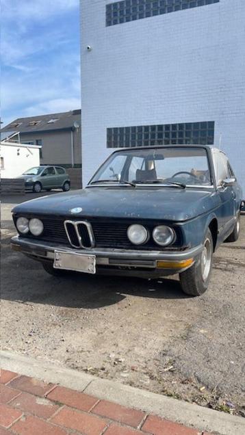 BMW 520 Barn Find 1ste Eigenaar 94000km Belgische Wagen beschikbaar voor biedingen
