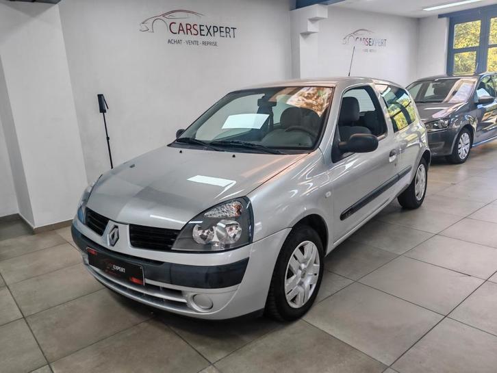 Renault Clio 1.2 essence 12 mois de garantie, Auto's, Renault, Bedrijf, Te koop, Clio, Benzine, Euro 4, Coupé, 3 deurs, Handgeschakeld