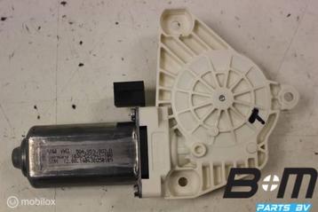 Raammotor RV Volkswagen Passat B8 Variant 5Q4959802B beschikbaar voor biedingen