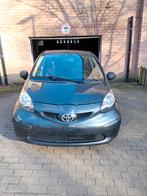 Toyota Aygo 1.0, Auto's, Toyota, Voorwielaandrijving, 4 zetels, Stof, Zwart