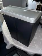 Papier versnipperaar, Ophalen, Zo goed als nieuw