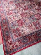 Rood tapijt, Huis en Inrichting, Stoffering | Tapijten en Vloerkleden, 200 cm of meer, 200 cm of meer, Gebruikt, Rechthoekig