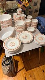 Retro servies, Huis en Inrichting, Keuken | Servies, Ophalen, Gebruikt, Compleet servies