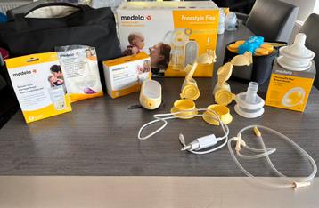 Medela tweefasige elektrische borstkolf met dubbele werking beschikbaar voor biedingen