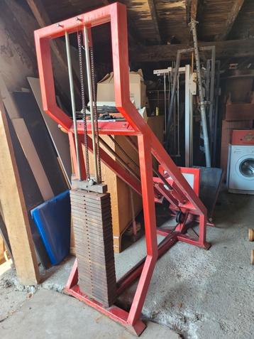 Leg press, benen en dijen - oude Panatta beschikbaar voor biedingen