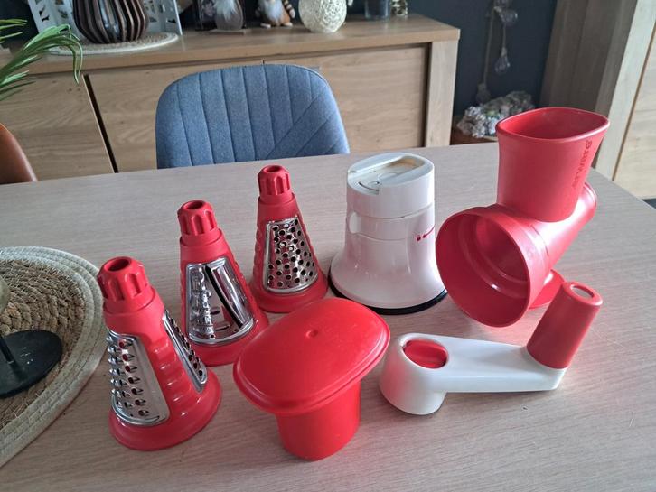 Adaptachef Tupperware Râpés, Huis en Inrichting, Keuken | Tupperware, Rood