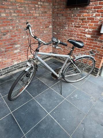 Herenfiets van Giant  beschikbaar voor biedingen