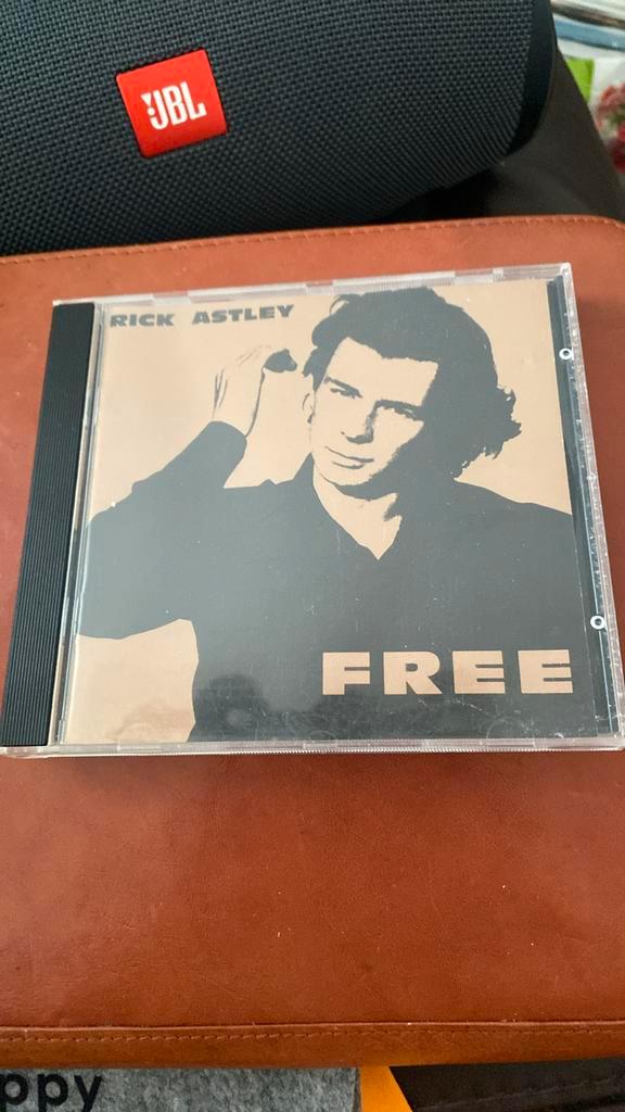ALS NIEUW CD RICK ASTLEE/FREE !, Cd's en Dvd's, Cd's | Rock, Zo goed als nieuw, Ophalen of Verzenden
