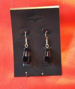boucle d'oreille pendante pour oreilles percées (x2011), Handtassen en Accessoires, Oorbellen, Overige materialen, Hangers, Zwart