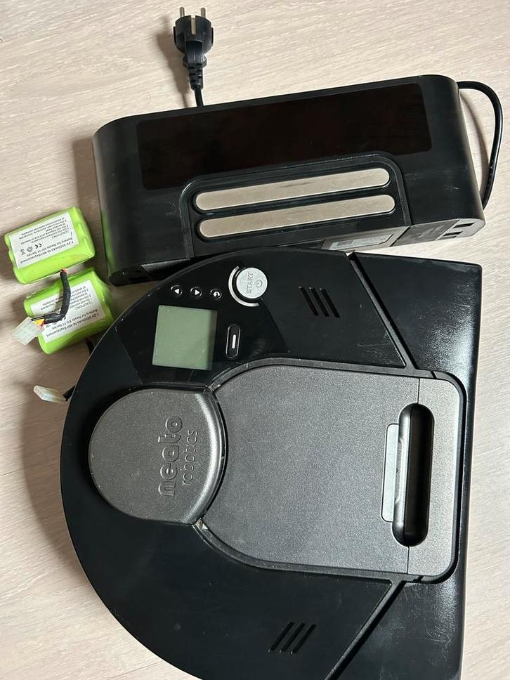 Neato signature pro xv voor onderdelen, Elektronische apparatuur, Stofzuigers, Niet werkend, Robotstofzuiger, Ophalen of Verzenden