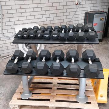 Rogue en sidea hexa dumbells set 5 kilo tot 22.5 kilo + rek  beschikbaar voor biedingen