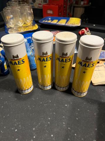 Maes pils items ! beschikbaar voor biedingen