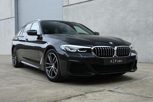 BMW 530 Touring FACELIFT | M-pakket | M-brakes | carplay, Auto's, BMW, Bedrijf, 5 Reeks, Achteruitrijcamera, Apple Carplay, Bluetooth