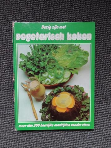 Bezig zijn met vegetarisch koken,300 maaltijden zonder vlees beschikbaar voor biedingen