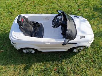 Electrische kinderauto  beschikbaar voor biedingen