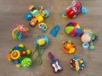 Leuke set babyspeeltjes. vrolijke en kleurrijke speeltjes, Ophalen