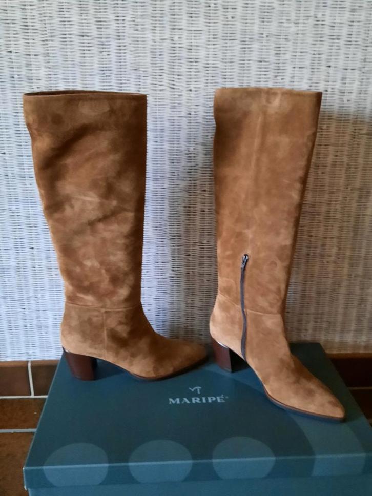 Laarzen MARIPE maat 40 NIEUW, Kleding | Dames, Schoenen, Nieuw, Hoge laarzen, Bruin, Ophalen
