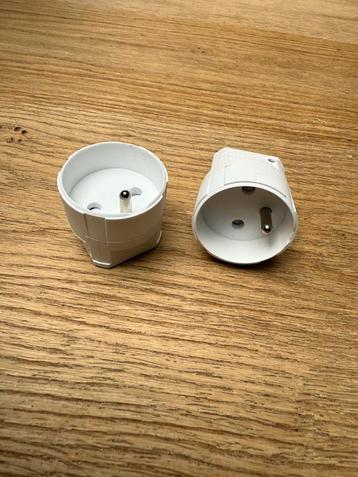 Stopcontact ROND 2.0 design modern beschikbaar voor biedingen