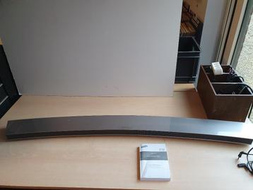 Curved Soundbar Samsung HW-J8500 + Subwoofer HW-J8501 beschikbaar voor biedingen