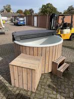 Hottub | Extern | Zandfilter | bubbels | jets |, Tuin en Terras, Ophalen of Verzenden, Zo goed als nieuw, Verlichting