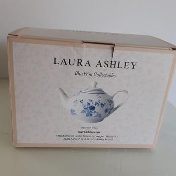 LAURA ASHLEY    NIEUWE! Theepot     Prijs: € 15 beschikbaar voor biedingen