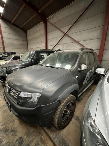 Dacia Duster 4x4/1 jaar garantie/impec