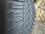 2 pneu Goodyear 4 saisons 225/40/18, Auto-onderdelen, Banden en Velgen, Ophalen, 18 inch, Gebruikt, All Season