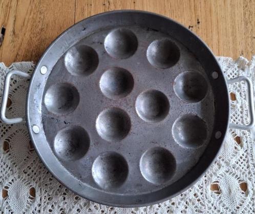 Frans verweerd brocante slakken pannetje, leuk met eitjes, Antiek en Kunst, Curiosa en Brocante, Ophalen of Verzenden