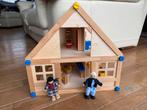 Maison de poupée en bois, Enfants & Bébés, Jouets | Maisons de poupées, Maison de poupées, Neuf