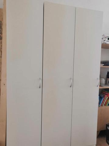 Ikea Pax kasten beschikbaar voor biedingen