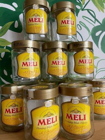 25 identieke potten met draaideksel - opbergers beschikbaar voor biedingen