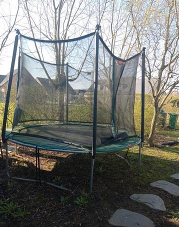 Berg Trampoline 330cm diameter, Kinderen en Baby's, Speelgoed | Buiten | Trampolines, Ophalen, Gebruikt
