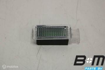 Voetenruimteverlichting VW Tiguan 5NA 5G0947409 beschikbaar voor biedingen