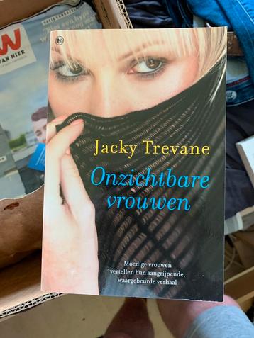 J. Trevane - Onzichtbare vrouwen beschikbaar voor biedingen