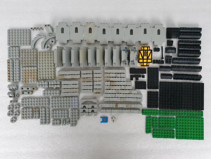 Onderdelen uit Lego 6074 Black Falcon's Fortress, Enfants & Bébés, Jouets | Duplo & Lego, Utilisé, Lego, Enlèvement ou Envoi