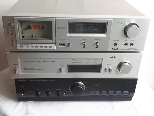 Akai Tecnics stereo + 2 luidsprekers Akai, Audio, Tv en Foto, Stereoketens, Zo goed als nieuw, Cassettedeck, Tuner of Radio, Speakers