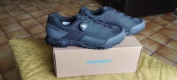 Shimano chaussures VTT taille 44